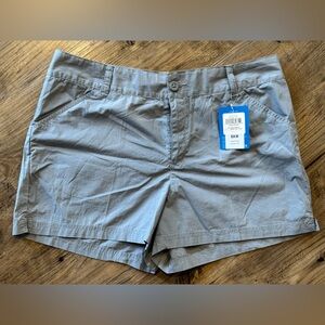 Columbia Gray Cargo Shorts Versatile and Durable